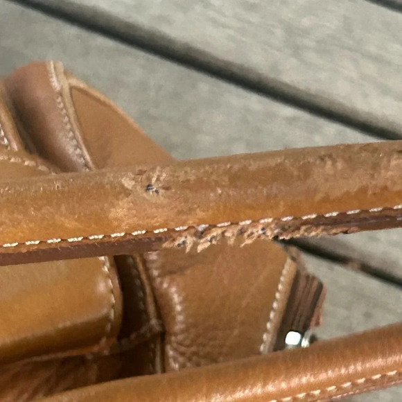 Tignanello Whiskey Caramel Brown Leather Satchel Shoulder Bag - Picture 5 of 9